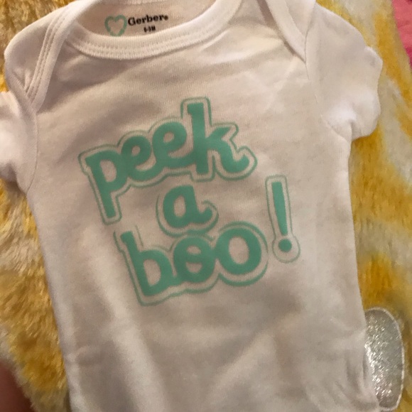 Peek a Boo Graphic Bodysuit - Picture 6 of 7